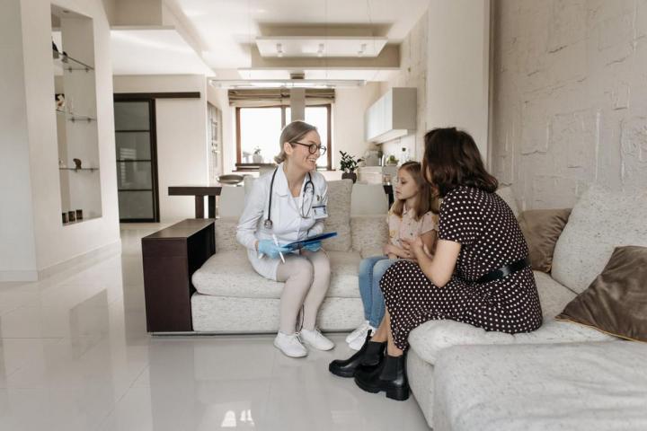 Nursing care for seniors Sherbrooke