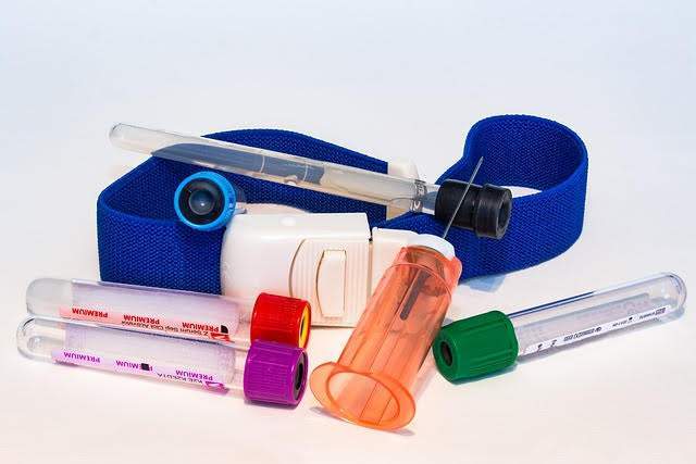 Home blood collection by caring nurses.